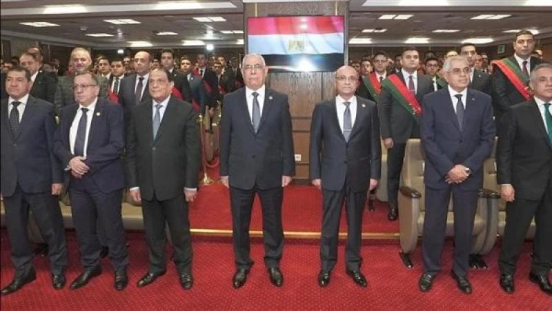 بحضور النائب العام.. أعضاء النيابة العامة الجدد يؤدون اليمين القانونية