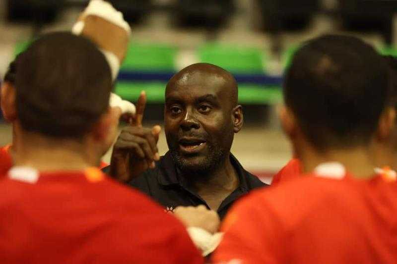 ديفيد ديفيز يمنح «رجال يد الأهلي» راحة 24 ساعة