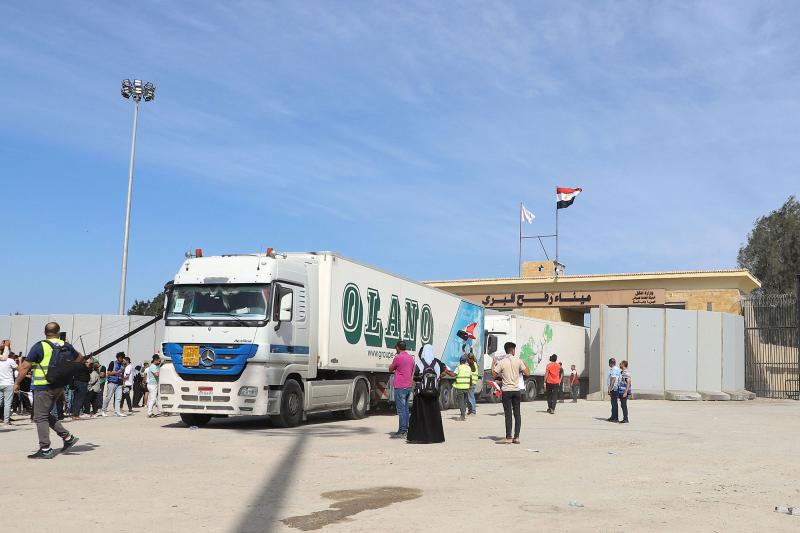 المساعدات الانسانية