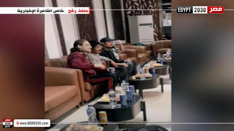 المحتجزين لدى وصولهم معبر رفح