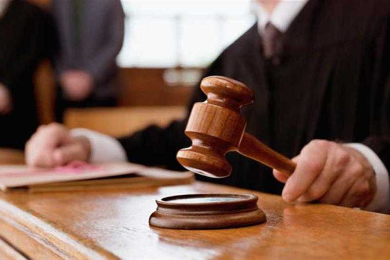 بدء محاكمة مندوب شركة إبادة حشرات مزيف لسرقة الشقق بعابدين