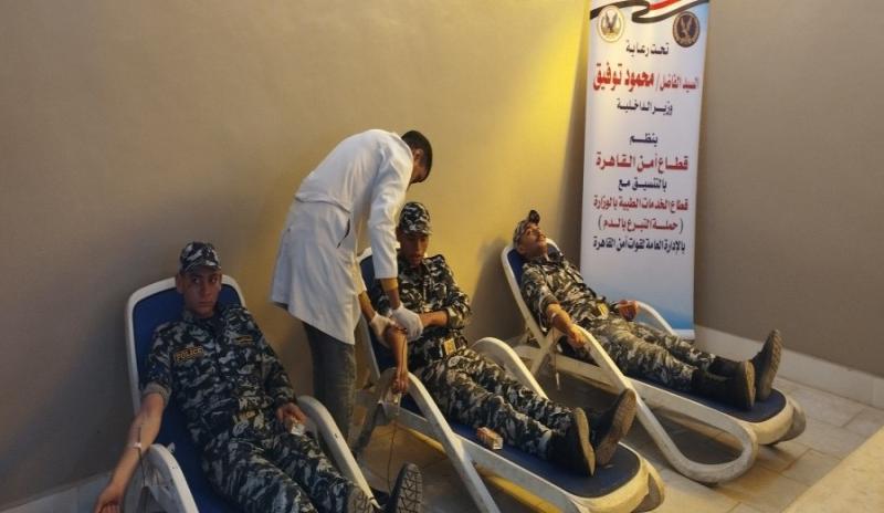 مديرية أمن القاهرة تنظم حملة للتبرع بالدم