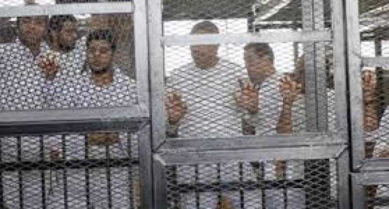 تأجيل محاكمة 73 متهمًا في قضية ”خلية التجمع الإرهابية”