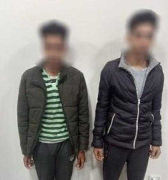 ضبط سائقي توتوك قاما بحركات استعراضية بسلاح أبيض أمام مدرسة بنات بكفر الشيخ