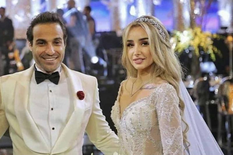 بتجوز كذا مرة لأني بجرب.. أحمد فهمي يكشف سبب طلاقه من هنا الزاهد