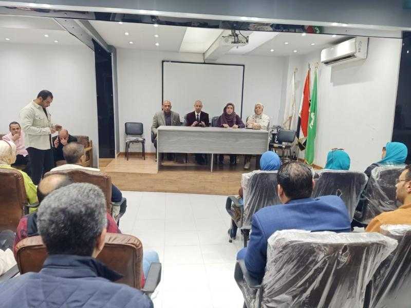 وكيل الصحة بالشرقية يترأس اجتماع اللجنة المركزية للسلامة والصحة المهنية