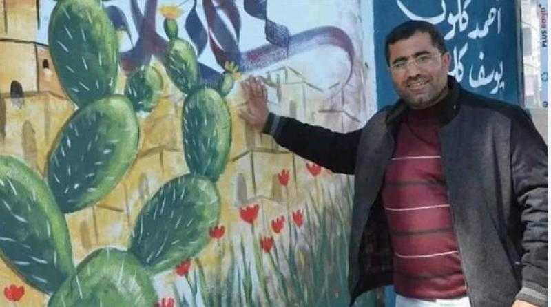بسبب قصف إسرائيلي على غزة.. استشهاد الفنان التشكيلي ثائر الطويل وأسرته