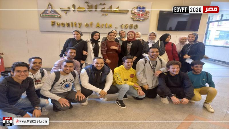 كلية الآداب بجامعة عين شمس