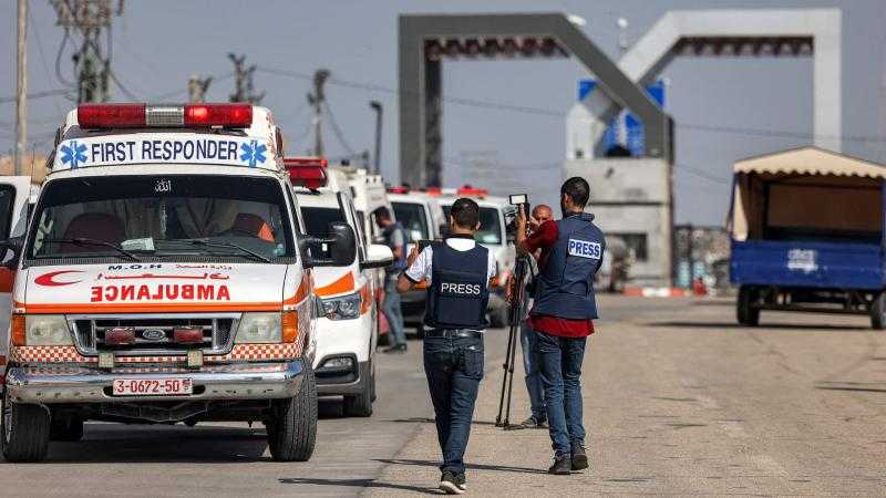 وصول 5 مصابين من قطاع غزة إلى معبر رفح
