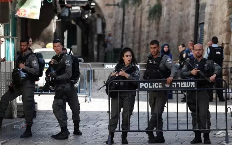 شرطة الاحتلال تكشف هوية منفذا حادث إطلاق النار بالقدس