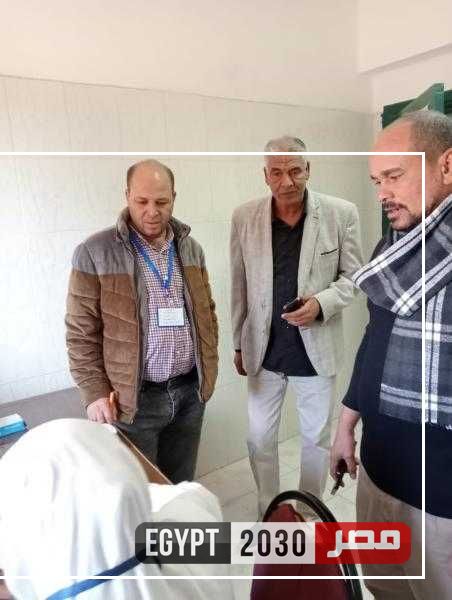 الكشف الطبي على 1237 مواطنا في قافلة طبية مجانية بالفيوم