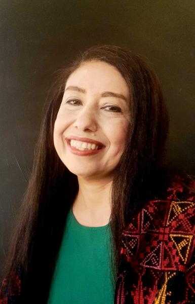دبكة على تل أبيس معرض للفنانة المصرية وفاء ياديس لدعم القضية الفلسطينية