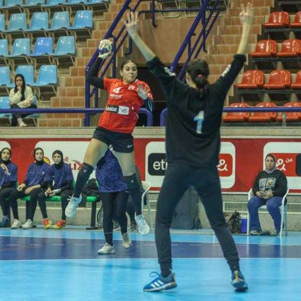 «سيدات يد الأهلي» يفوز على الطيران في منطقة القاهرة