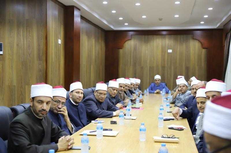 قطاع المعاهد الأزهرية ينشر مواعيد بدء امتحانات الفصلين الدراسيين ”الأول والثانى”