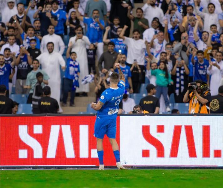  ميتروفيتش أمام النصر