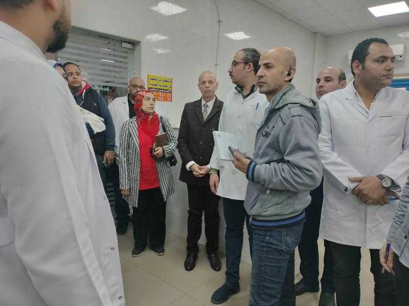 وكيل الصحة بالشرقية يتفقد الخدمة الطبية بمستشفى كفر صقر المركزي