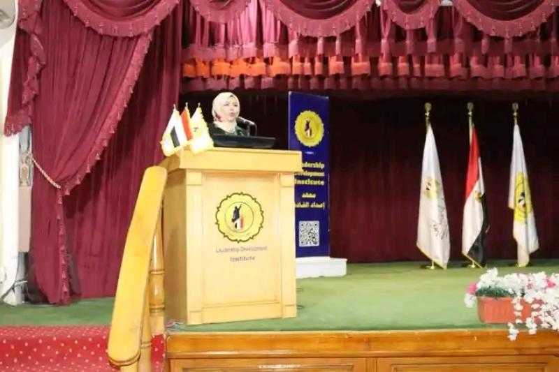 المديرة التنفيذية لمرصد الأزهر تشارك بفعاليات معهد إعداد القادة
