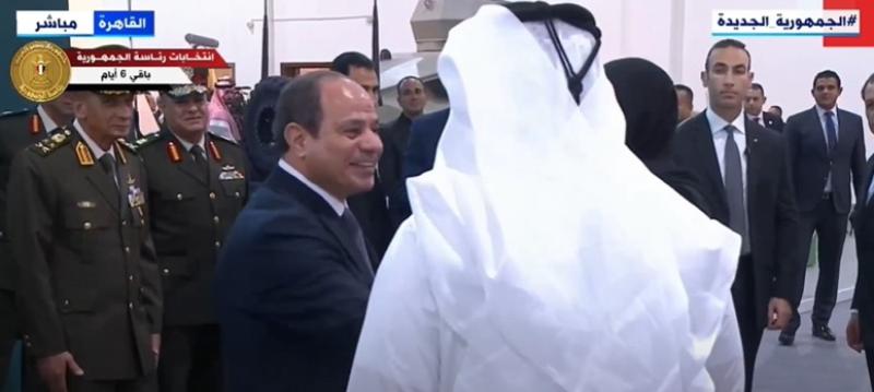 مسؤولة الجناح الإماراتي بإيديكس للسيسي: «مصر هي أمي».. فيديو