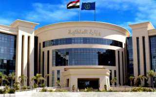 لترشيد استهلاك الكهرباء.. ضبط 213 مخالفة لمحال تجارية غير ملتزمة بقرار الغلق