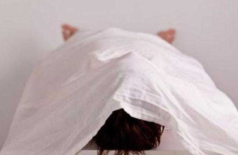 مقتل ربة منزل بـ3 طعنات على يد زوجها في الطالبية.. لهذا السبب