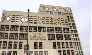 تصل لـ500 مليون دولار.. مصر تدرس إصدار سندات بالروبية الهندية في 2024