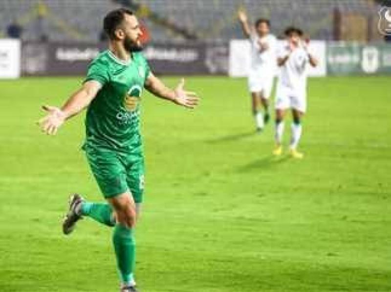 مروان حمدي يقرر فسخ عقده مع المصري من أجل الأهلي