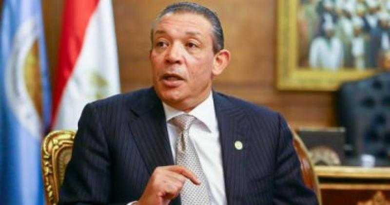 حازم عمر: أعتمد على الطبقتين المتوسطة والفقيرة