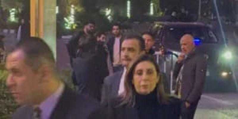 ”صور” لحظة وصول وزيرة الثقافة عزاء أشرف عبدالغفور