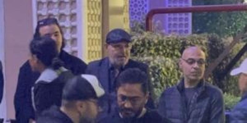 وصول الفنان تامر حسني عزاء أشرف عبدالغفور بمسجد الشرطة