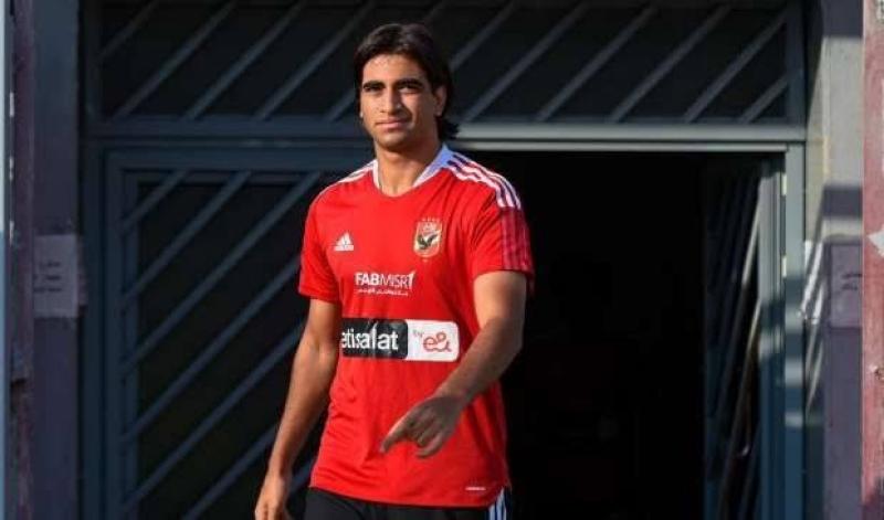 نجم الزمالك السابق يشيد بمهاجم الأهلي الصاعد