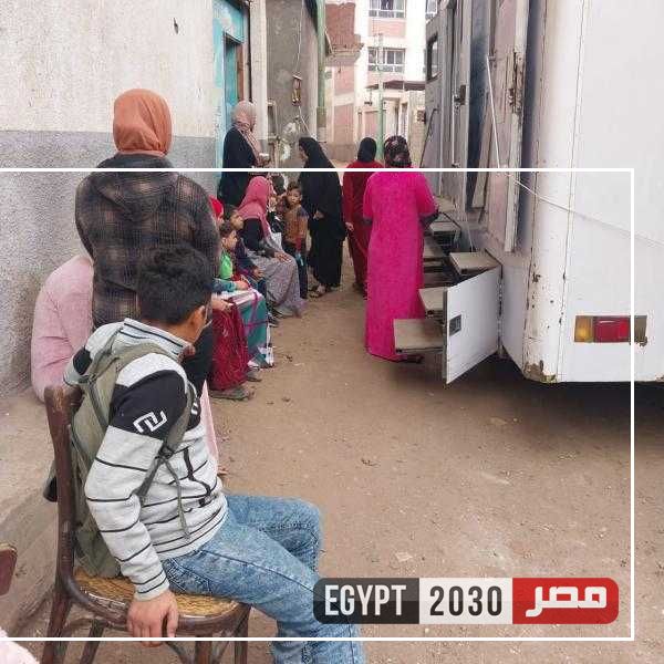 الكشف على 289 مواطنا بمختلف التخصصات خلال قافلة طبية بقرية بريم بالبحيرة