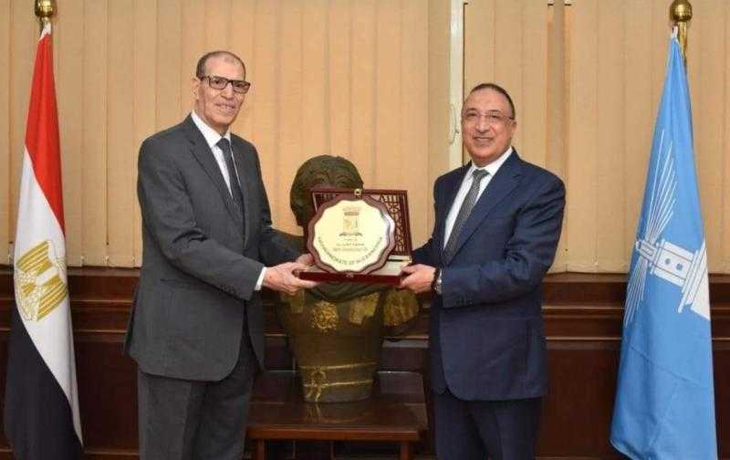 محافظ الإسكندرية يخصص قطعة أرض كمصيف لأعضاء النيابة الإدارية