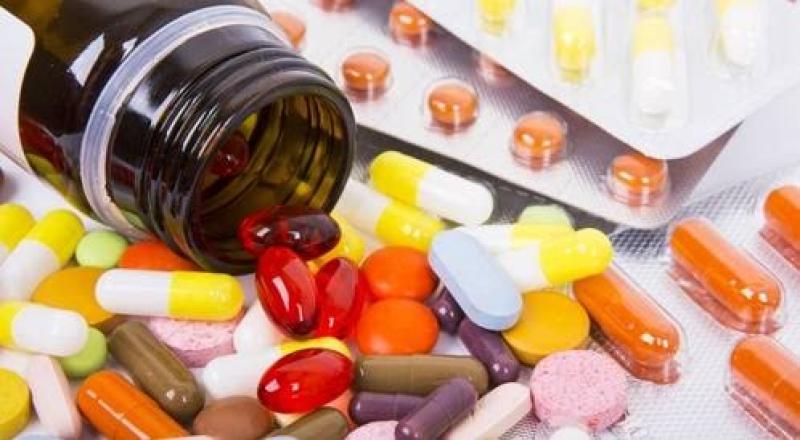 على جمعة: شراء وبيع الأدوية مجهولة المصدر حرام شرعا