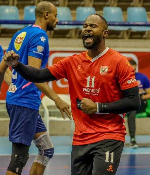 «رجال طائرة الأهلي» يفوز على السويحلي الليبي وديًا