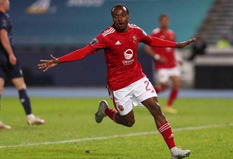 بيرسي تاو ينافس لاعبي بيراميدز وصن داونز على جائزة أفضل لاعب داخل إفريقيا 2023