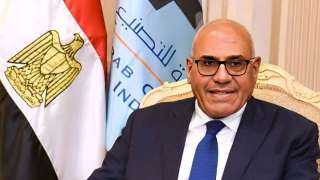 مباحثات مصرية فرنسية للتعاون في صناعة الطائرات