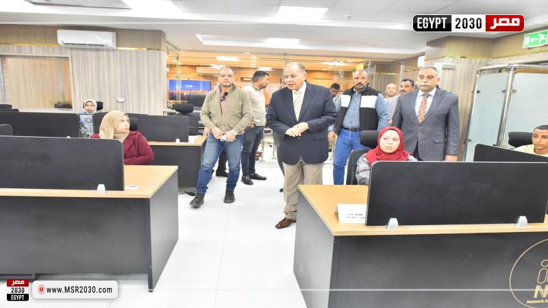 محافظ أسيوط 