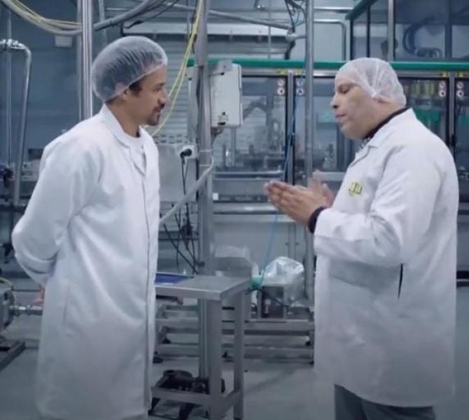 السر في الخلطة.. طفرة جديدة بمصانع المواد الغذائية بمصر (فيديو)