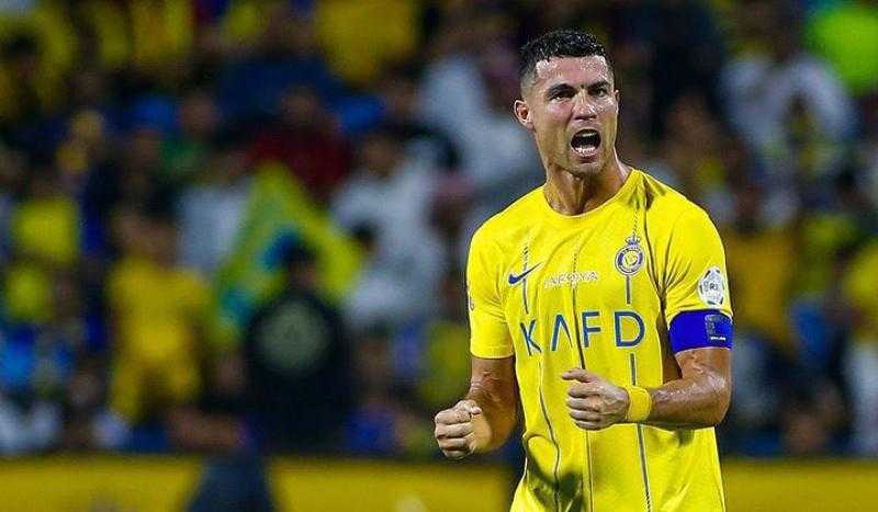 بعد هدفه أمام الرياض.. رونالدو يواصل كتابة التاريخ في الدوري السعودي