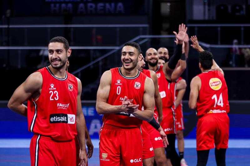 «رجال سلة الأهلي» يتوج بدوري المرتبط للمحترفين