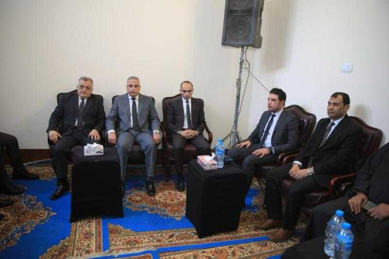 محافظ سوهاج يؤدي واجب العزاء في وفاة النائب خليفة رضوان