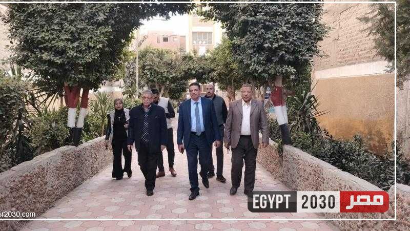 محافظ أسيوط يعلن استمرار المتابعات الميدانية للمراكز الانتخابية قبيل الانتخابات الرئاسية