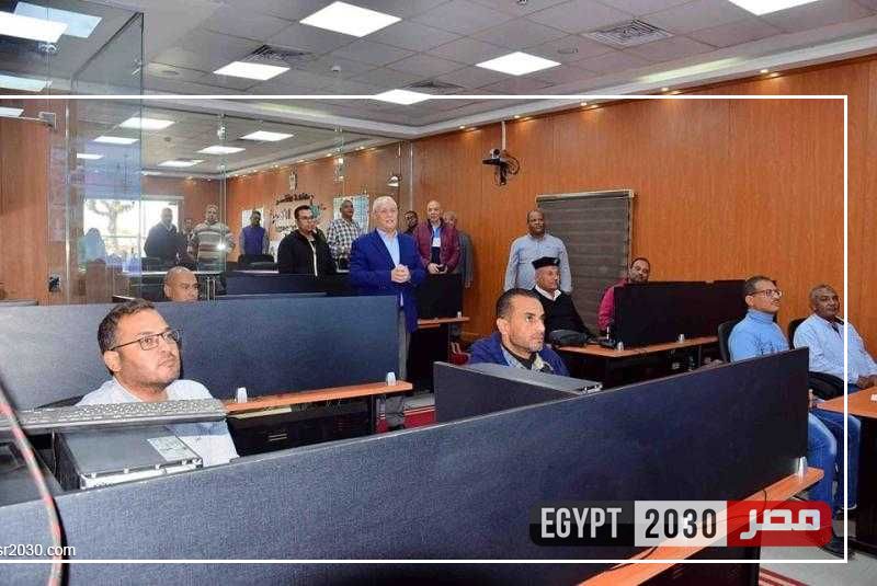 محافظ الأقصر يتابع جاهزية اللجان لاستقبال الناخبين للإدلاء بأصواتهم في الانتخابات الرئاسية