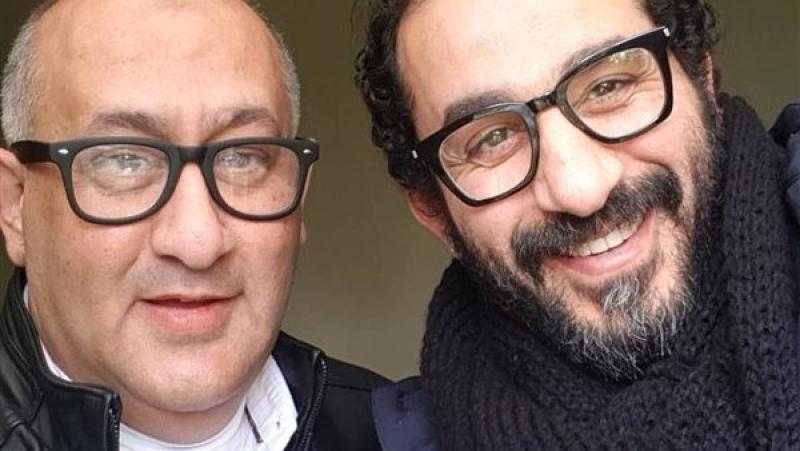 أحمد حلمي يتلقى عزاء شقيقه.. اليوم