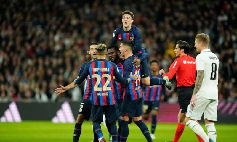 برشلونة 