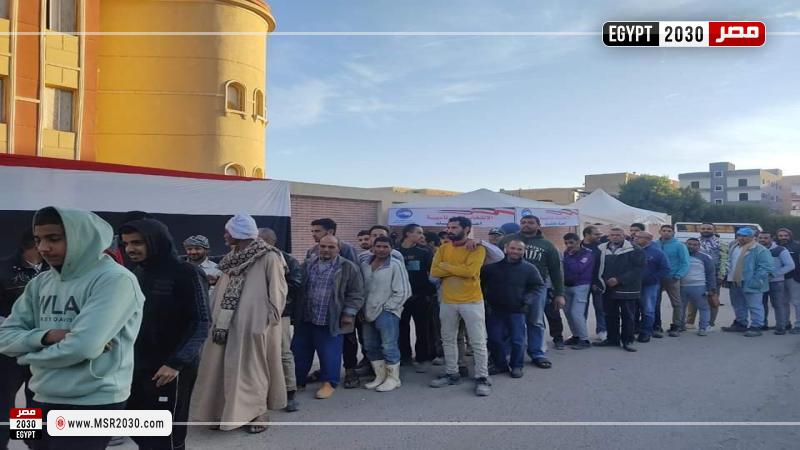 توافد المواطنين للانتخابات