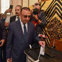 محافظ الإسكندرية يُدلي بصوته في الانتخابات الرئاسية 2024