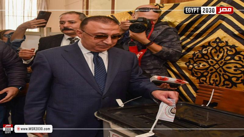 محافظ الإسكندرية