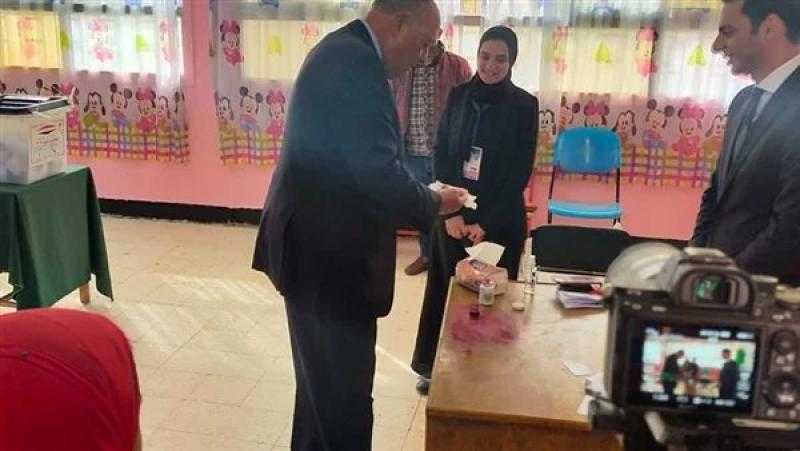 وزير الخارجية يدلي بصوته في الانتخابات الرئاسية