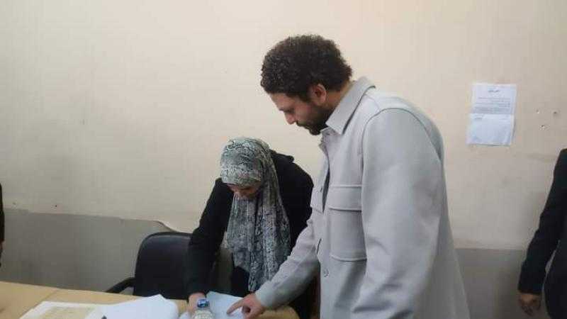 حسام غالي عضو مجلس إدارة الأهلي يدلي بصوته في الانتخابات الرئاسية